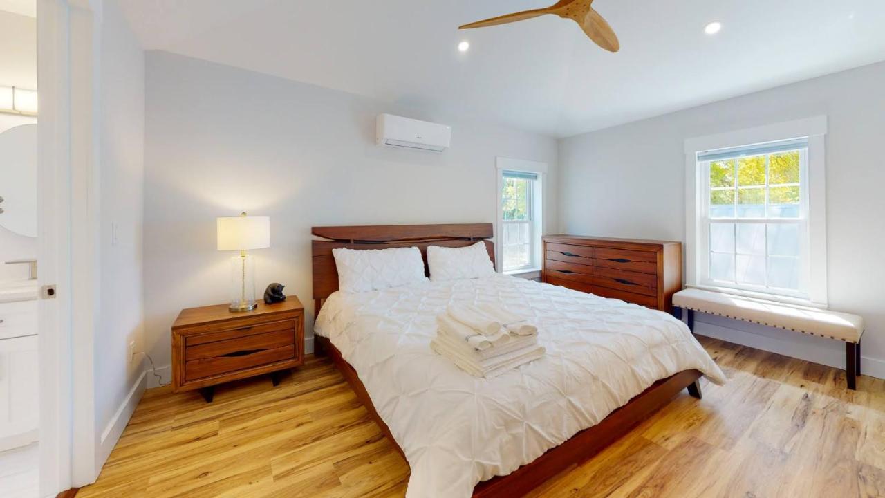 Modern 2Br 2Ba With King Bed-Fast Wi-Fi 75 Inch Oled Tv Villa Wilmington Exterior photo